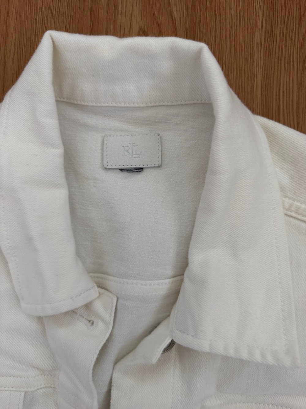 Women’s Denim Trucker Jacket - Picture 4 of 6